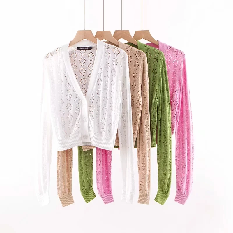 Женский укороченный кардиган с V образным вырезом| |