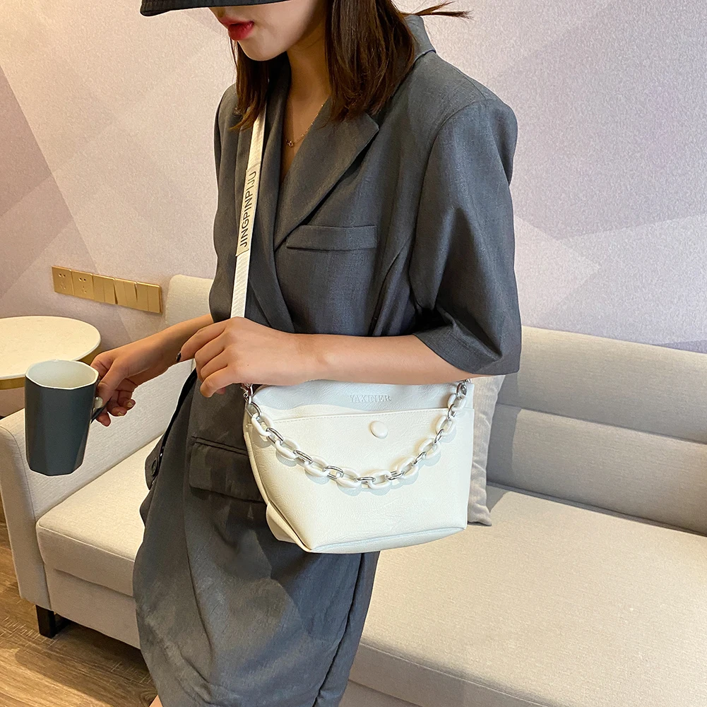 

Portable Fashion Shoulder Bag Women Classic Texture Creative Design Chic PU Leather Simple Travel Chain Daily Messenger Pouch