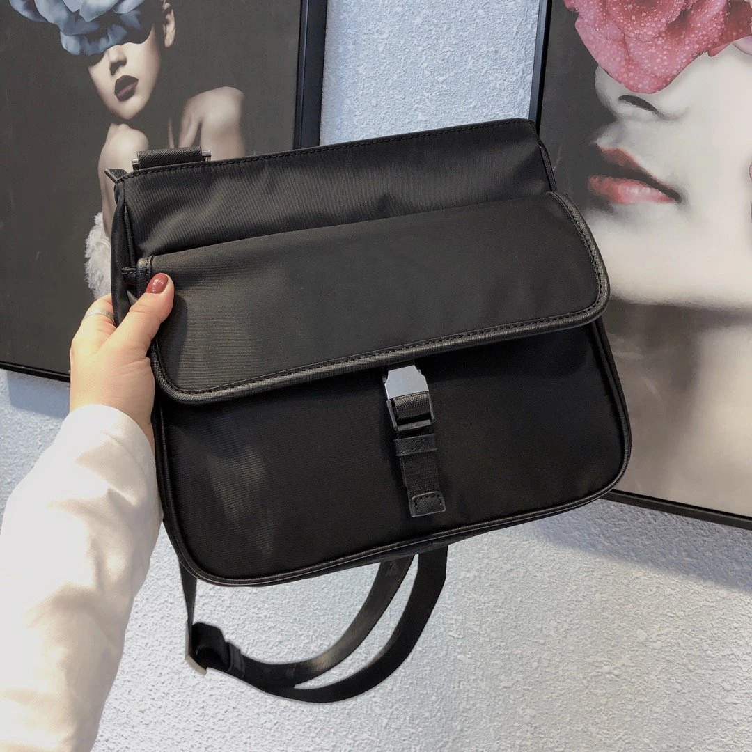 

With Logo Men Waterproof Nylon Bag, Multifunctional Large Capacity Canvas Fashion Casual One-Shoulder Messenger Bag