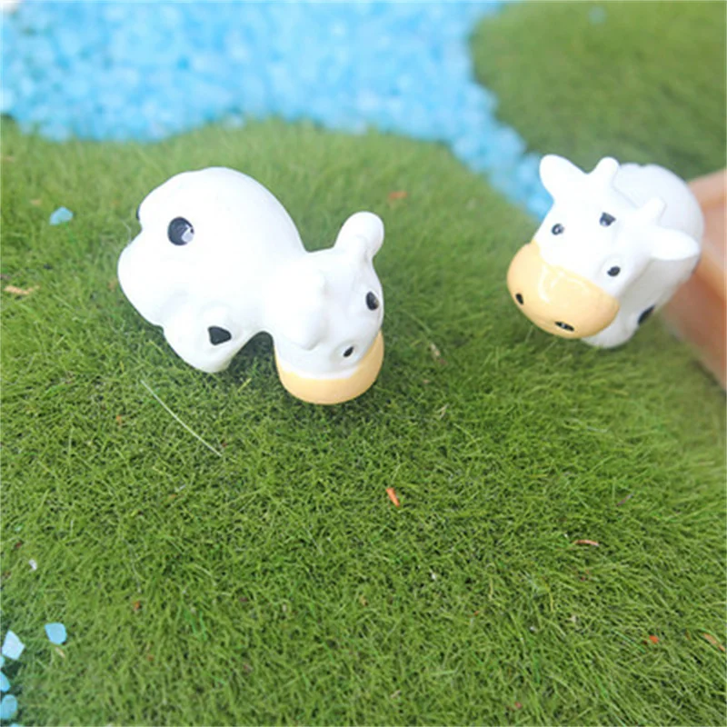 Маленькие полимерные коровья украшения ручной работы для сказочного сада