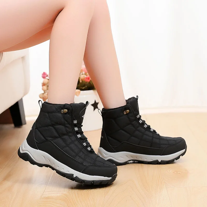 

Женские зимние ботинки на платформе, зимние ботинки на толстом плюше, водонепроницаемые Нескользящие ботинки для женщин, зимняя обувь, тепл...