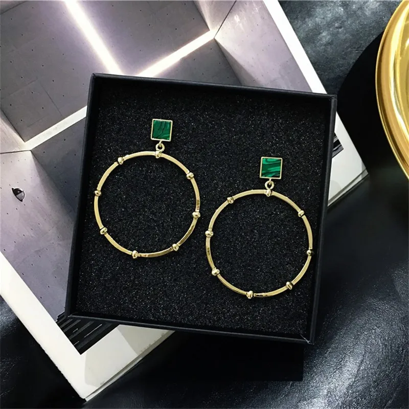 

Необычные персонализированные серьги, женские большие круглые серьги с иглой, красные темпераментные универсальные серьги, простые серьги...