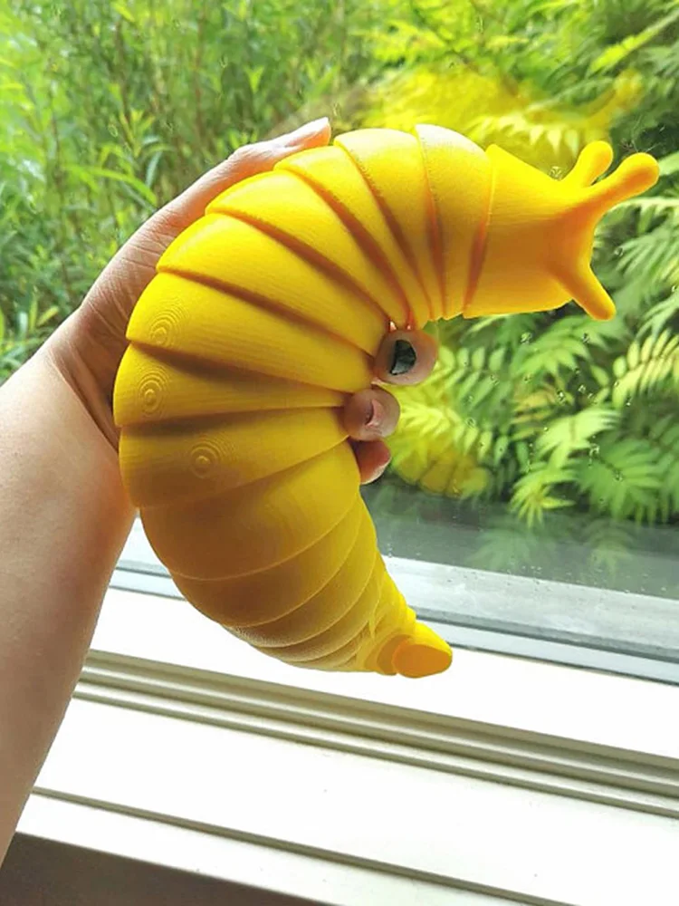 

2022 Friendly Articulated Slug Flexible 3d Slug Toy Fidget Toy for All Ages 3d Printed Toy Desk Toy Desk Accessory Small Gift