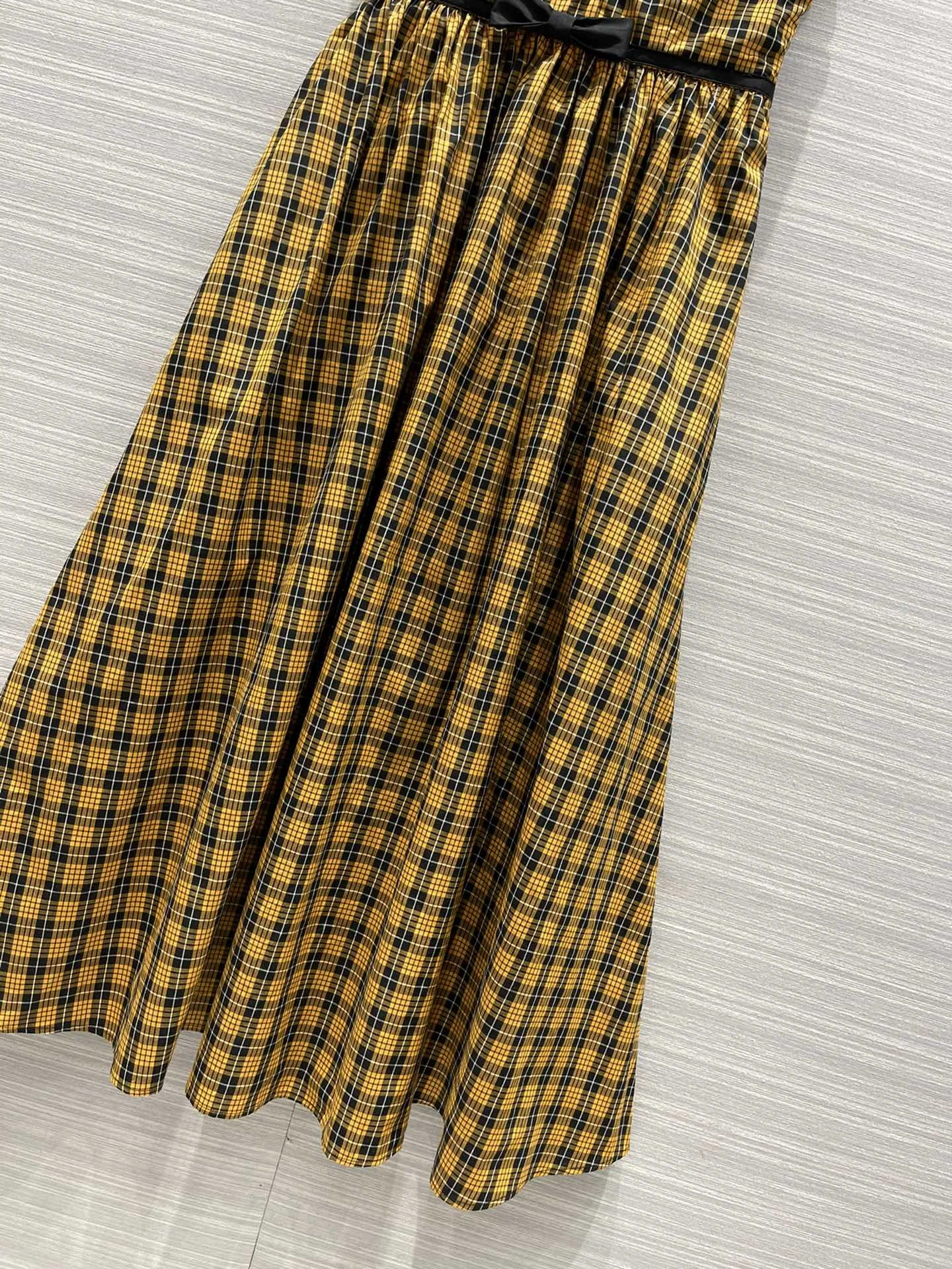 

2021 new women fashion sleeveless V-neck bow check tube top dress 0323