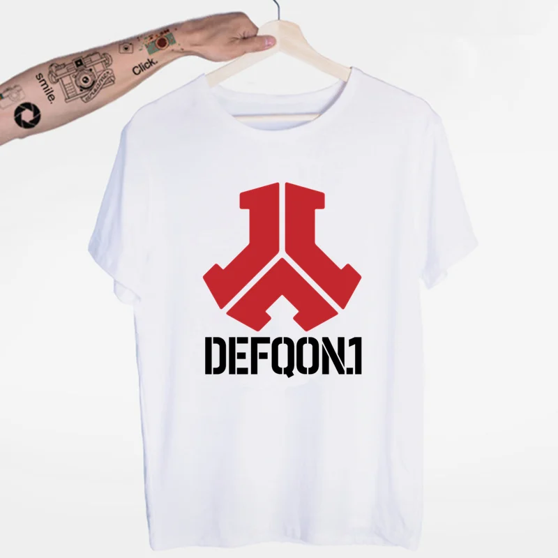 Однотонная дизайнерская футболка Defqon 1 с круглым вырезом и короткими рукавами