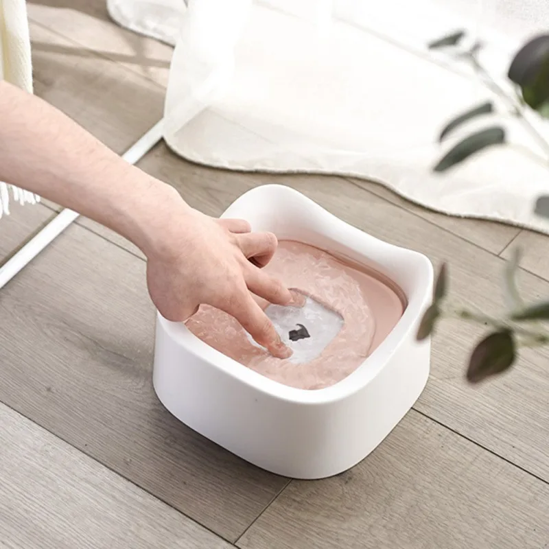 

Pet Slow Feeder Anti-slip And Non-sprinkling Pet Slow Feeding Bowl Pet Drinking Machine 47oz