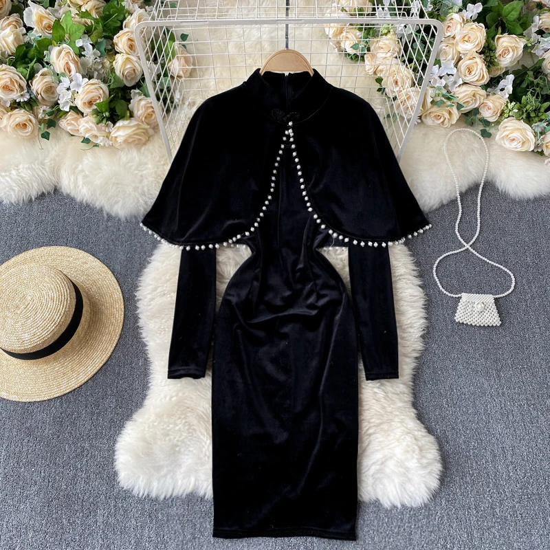 

2021 Temperament New Chinese Style Retro Velvet Cheongsam Improved Version Fashionable Two-piece Dress Female Beaded Shawl C264