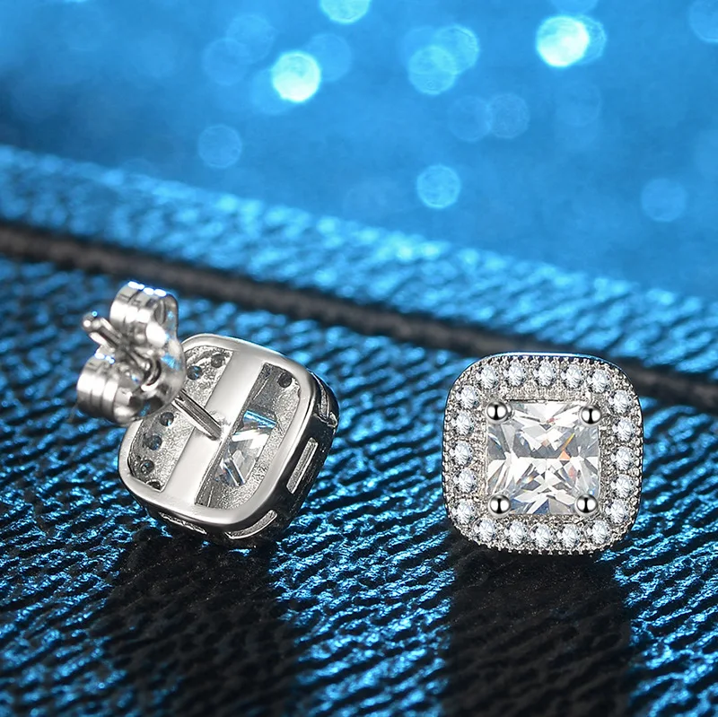 Серьги-гвоздики с квадратным фианитом | Украшения и аксессуары