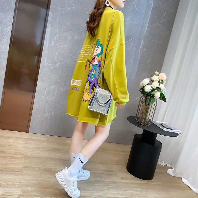 

Medium length thin hole sweater female 2021 spring and autumn thin cartoon Korean loose student long sleeve top