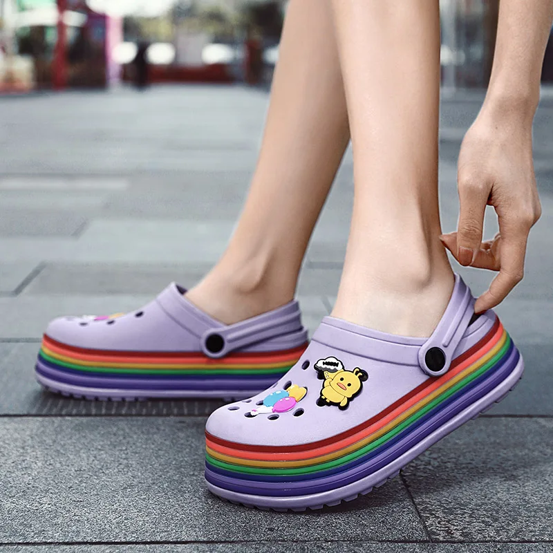 

New super thick sole slippers in summer 2021 women's cute fashion cool slippers indoor and outdoor air breathing sandals