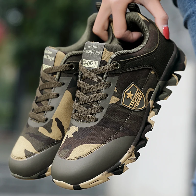 

Fashion Casual Men Shoes Sweat-Absorbant Men's Sneakers New Camouflage Non-slip Outdoor Couples Canvas Shoes Zapatillas Hombre