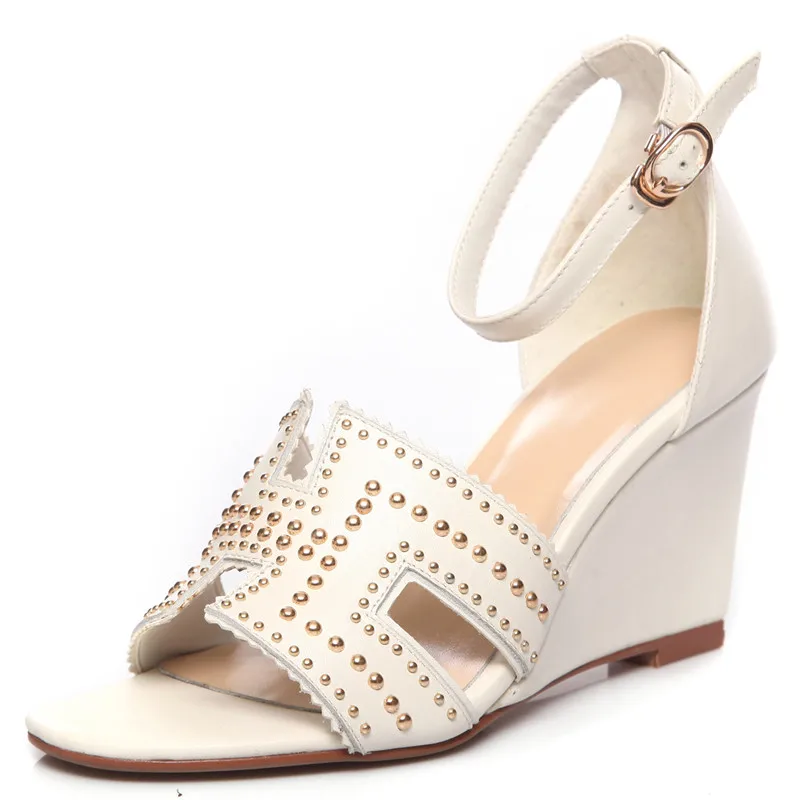 Женские летние шлепанцы сандалии стразы богемные пляжные обувь на высоком