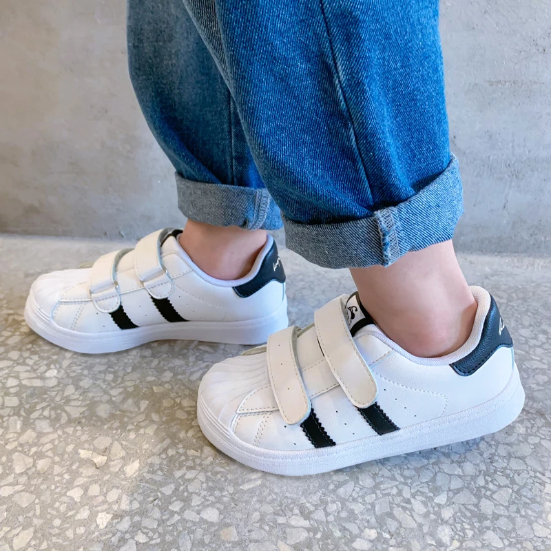 

QQ WORLD 2021 Children Sport Shoes for Boy and Girl Fashion Outdoor Running Casual Sneaker Spring and Autumn Footwear