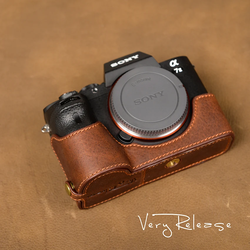

For SONY A7Rii A7M2 A7II A72 A7RM2 A7R2 Camera Genuine leather cowhide Bag Body BOX Case Protective sleeve box base