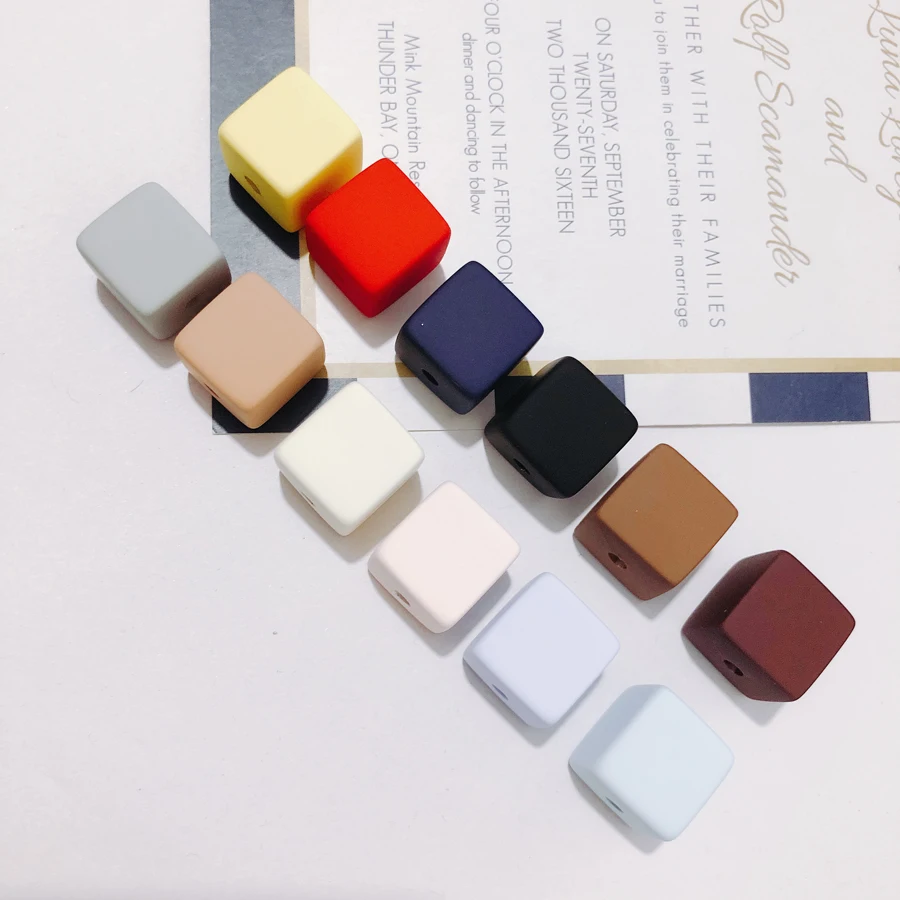 Ожерелье цепочка для свитера ручной работы с резиновыми красками|Ювелирная