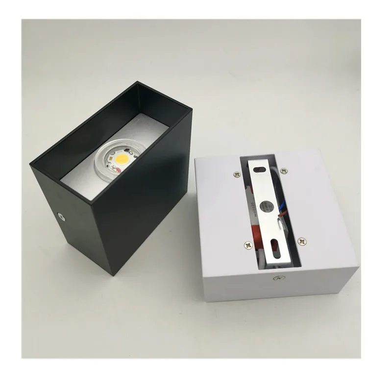 Светодиодный настенный светильник квадратного внутреннего прохода с двойной