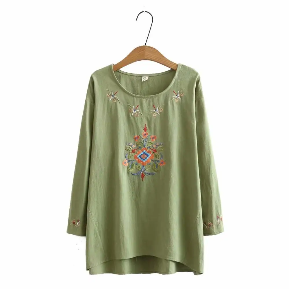 

Plus size cotton O neck embroidery women loose long blouse 2021 new spring autumn casual ladies soft pullovers shirts female top