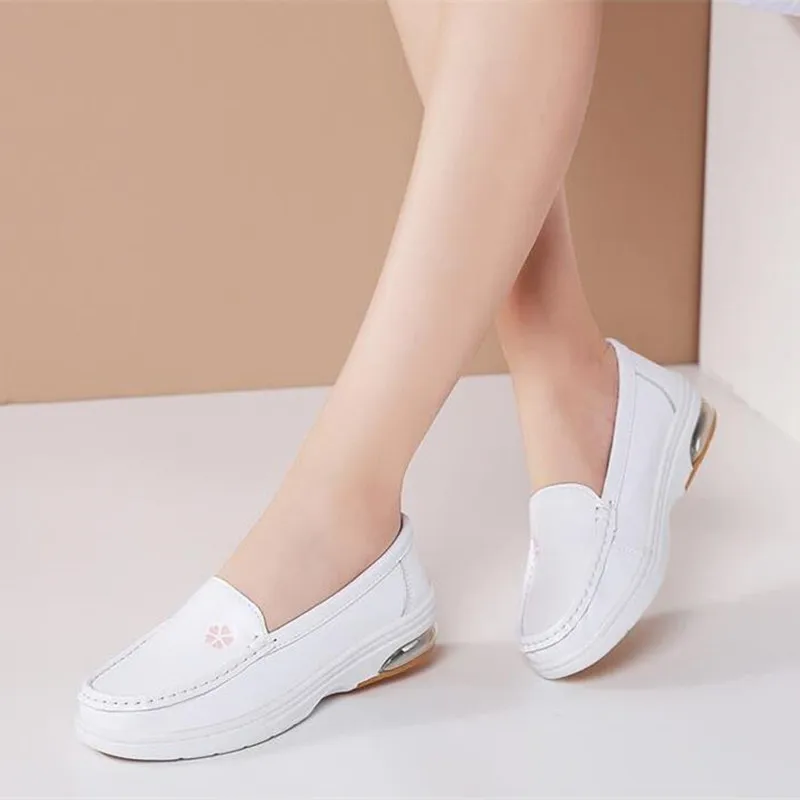 Real Leather New Nurse Shoes White Women Work Wedge Flats Attendance Doctor Comfortable Soft Cushion Anti-Slip Hospital Standing
