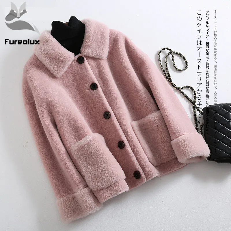 Женское короткое пальто из натурального меха свободное теплое натуральной