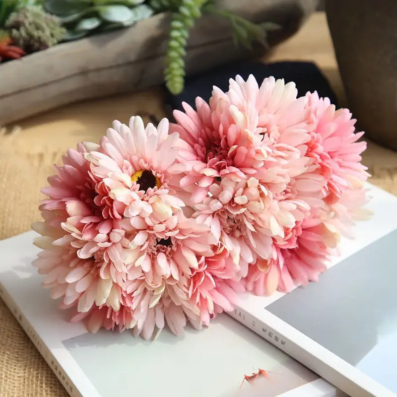 

Gerbera Jamesonii Bolus Holding Flowers Artificial Flower Dried Flowers Plants Bunch of Flowers for Wedding Festival Party