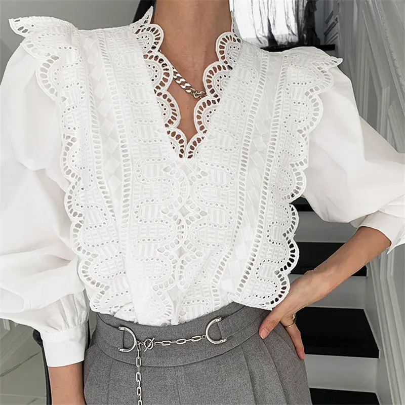 

White Lace Sweet V-Neck Sexy All Match Stylish 2021 New Basewear Ruffles Basic Women Girls Office Lady Shirts Tops