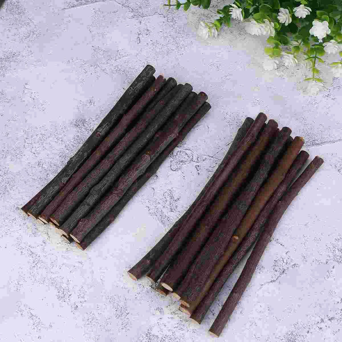 

30PCS 10CM Christmas DIY Branches Sticks Dry Branches Wooden Sticks Photo Props for DIY Crafts Flower Arrangement