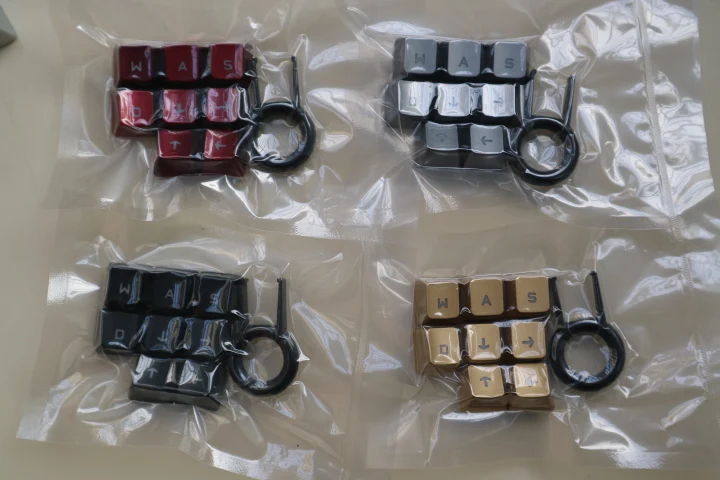 

8pcs/set Gaming Translucent Keycaps for Logitech G910 G810 G413 Gpro G512 G513 Mechanical Aixs Mechanical Keyboard