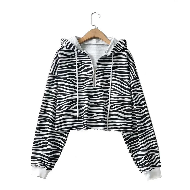 

The spring and autumn period and the fleece female leisure joker with hood new fashion simple animal lines printed cardigan coat