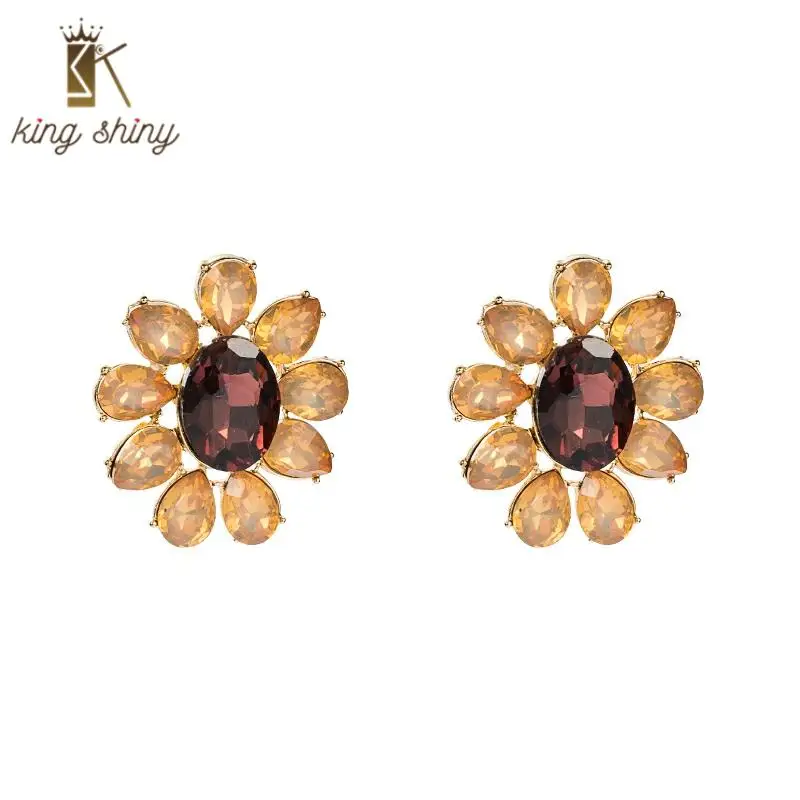 

Temperament Korean Shiny Crystal Flower Stud Earrings Elegant Water Drop Shape Rhinestone Statement Earrings Girls Ear Jewelry