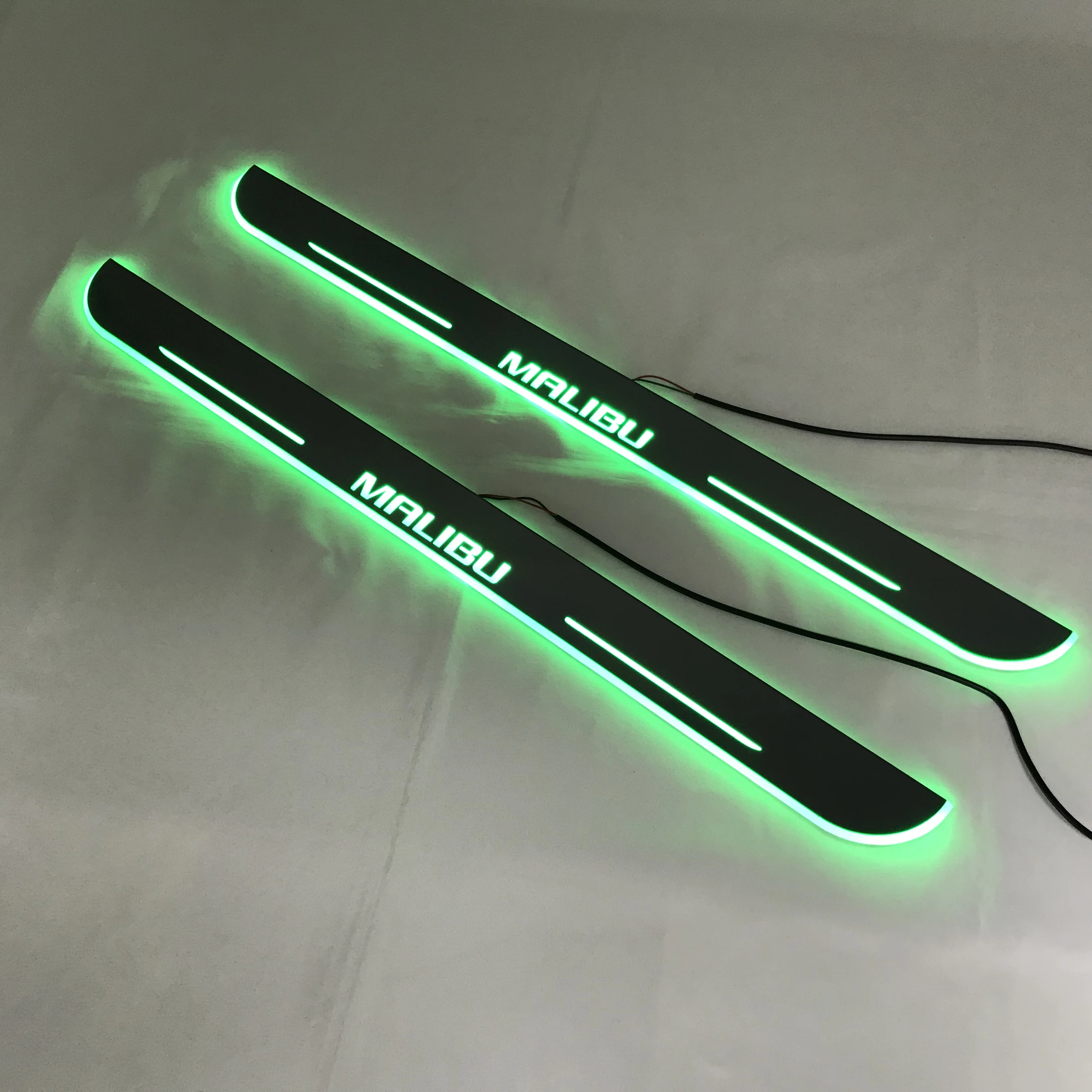 

RQXR led moving door scuff for Chevrolet Malibu dynamic door sill plate flat lining overlay rapids Flow/still light, 2pcs