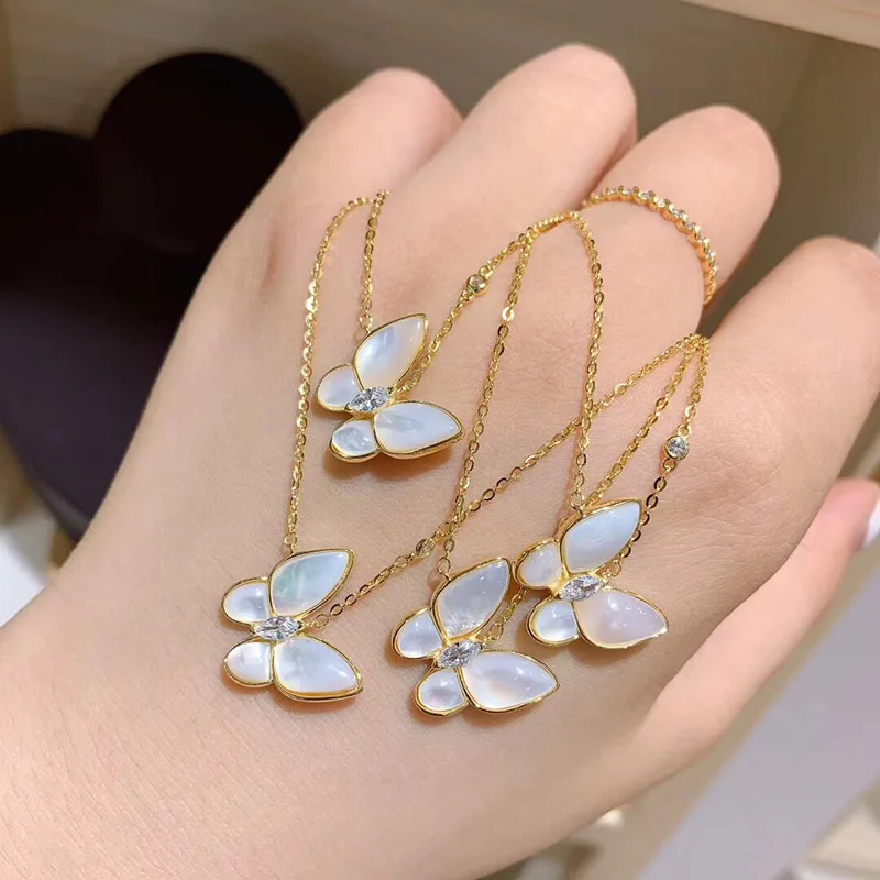 

Elegant Simple Charm Choker Necklace for Women New Fashion White Fritillary Butterfly Pendant Clavicle Short Chain Jewelry Gifts