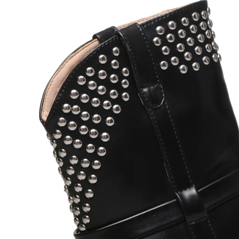 Новинка Осень/Зима Ботинки на каблуке особой формы модные ботинки черные белые