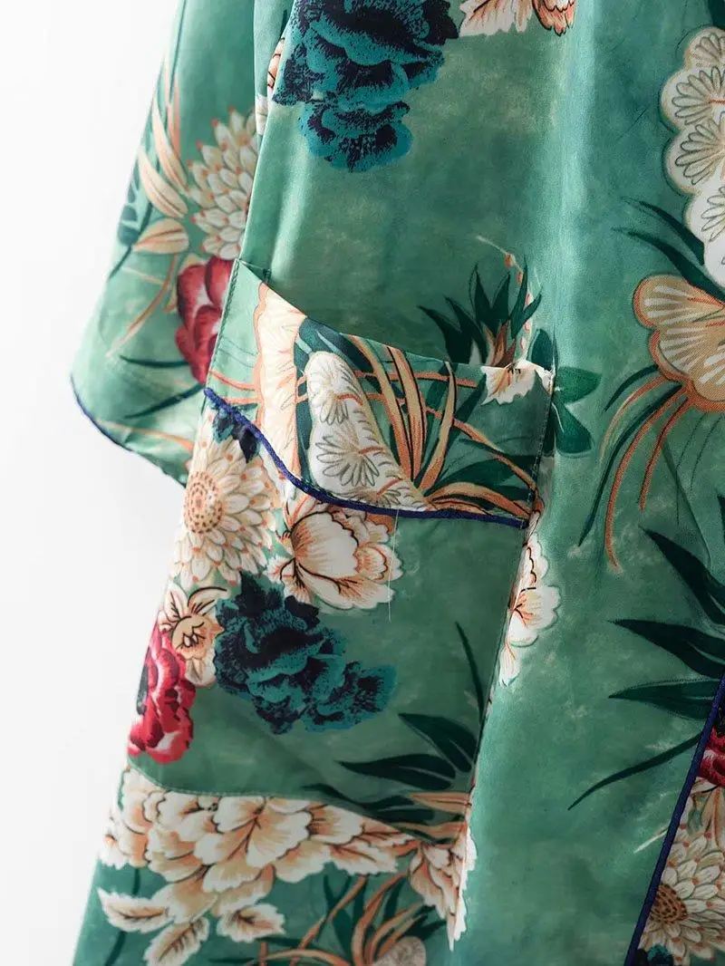 В винтажном стиле Женские туфли с цветочным принтом рукавом летучая мышь и