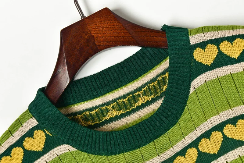 Женский вязаный кроп-топ с коротким рукавом зеленый свитер принтом сердца Модный