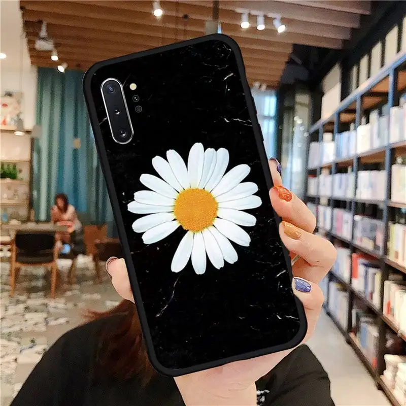 

Black White Flower Daisy Phone Case For Samsung galaxy S 7 8 9 10 20 edge A 6 10 20 30 50 51 70 note 10 plus