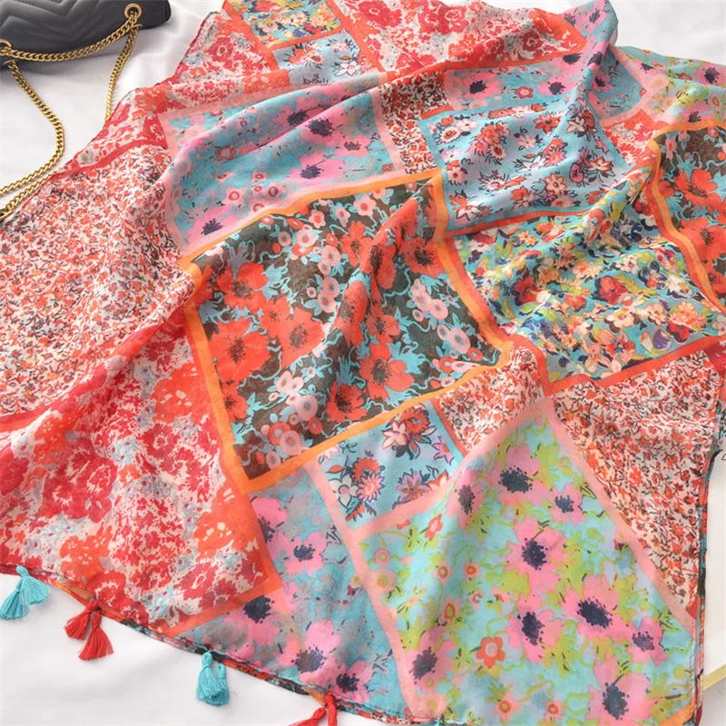

New Fashion Polka Chrysanthemum Daisy Floral Viscose Shawl Scarf Lady Print Soft Pashmina Stole Wrap Snood Bufandas Muslim Hijab