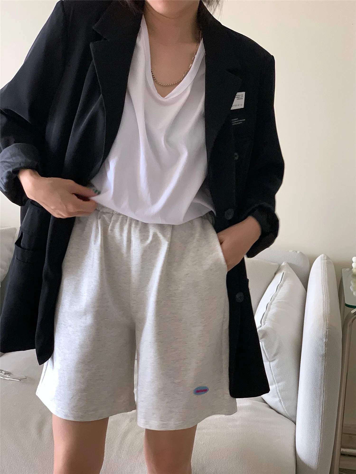 Однотонные повседневные спортивные шорты новинка 2021 летние прямые брюки-трубы с