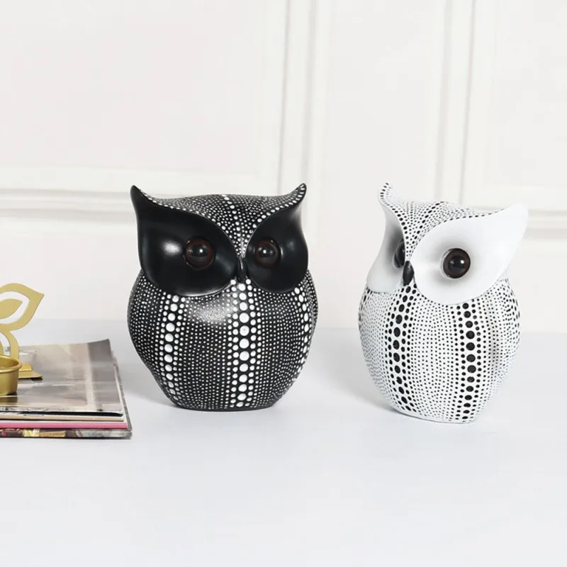 

Creative Animal Sculptures Cute Owl Sculpture Decorations Suitable For Living Room, Bookshelf, TV Stand Office Decor 2021 New