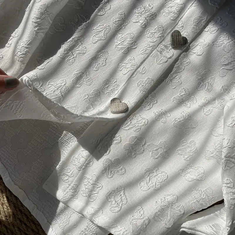 

XITAO Vintage Jacquard White Black Blouse Women Clothes 2021 Spring New Fashion Loose Irregular Button Shirt Top GCC4397