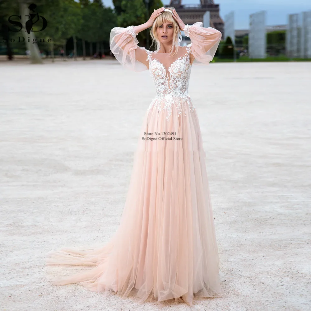 Свадебное платье цвета шампанского с длинным рукавом иллюзией на спине а-силуэт