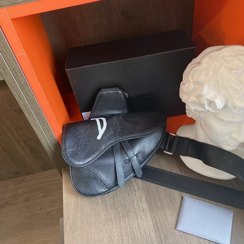 

2021 new D home saddle bag fashion casual messenger bag versatile shoulder bag