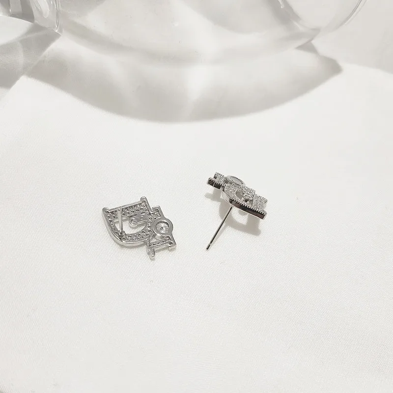 

Simple Temperament Women's Earrings 2021 South Korea New Design Sense Of Fashion And Luxury Earrings