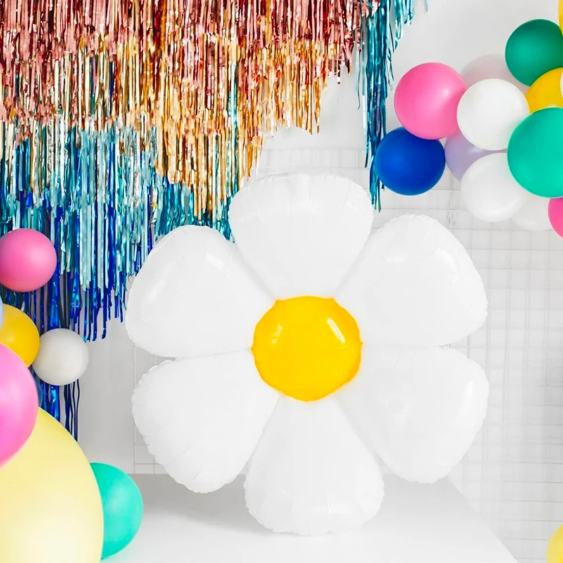 2 шт. белые гелиевые шары в виде маргариток