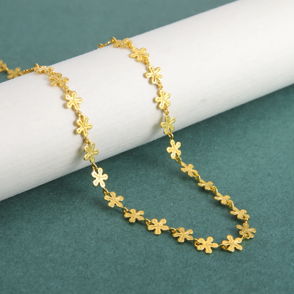 Fishhook Ожерелье чокер с цветком медный металлический короткий цвета розового