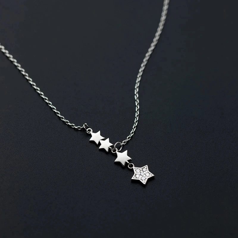 

Женское колье-чокер из серебра 925 пробы с фианитами