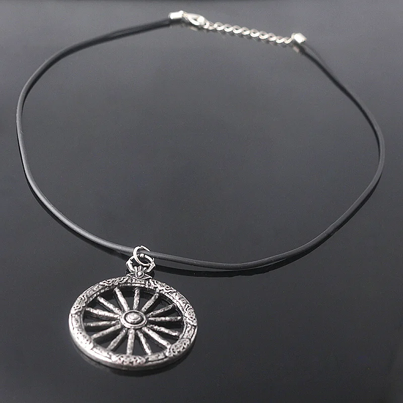 Популярные игры кровяное ожерелье ворона значок охотника женщин мужчин Мода