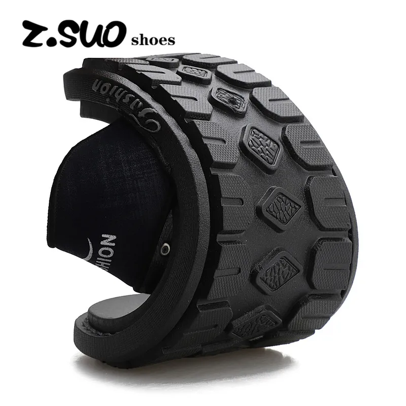

Outdoor slippers Flip-flops Student fashion New summer casual fashion Men's sandals Beach shoes Wear sandals over sandals