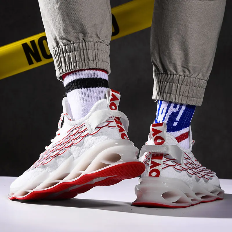 Новая спортивная обувь для мужчин; дышащие кроссовки zapatillas hombre; спортивные кроссовки для прогулок; размеры 39-46; мужские кроссовки