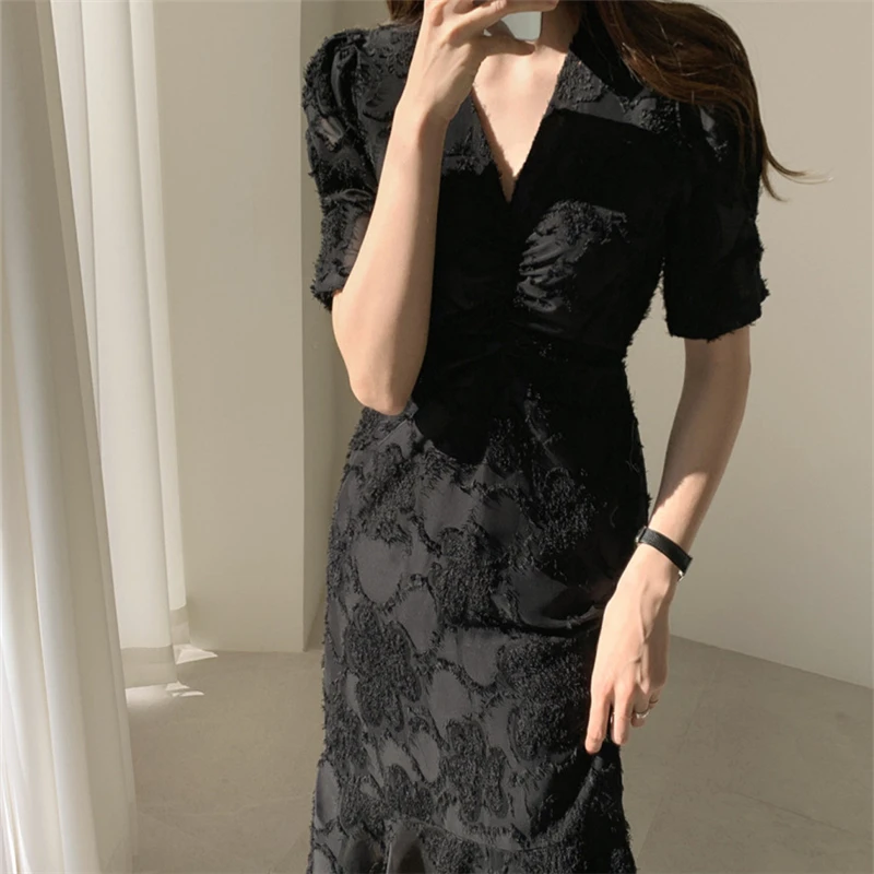 

New French 2021 Summer Retro Waist Hepburn Little Black Dress with Ruffle Fishtail Dress Dresses Women Sexy Dress M102