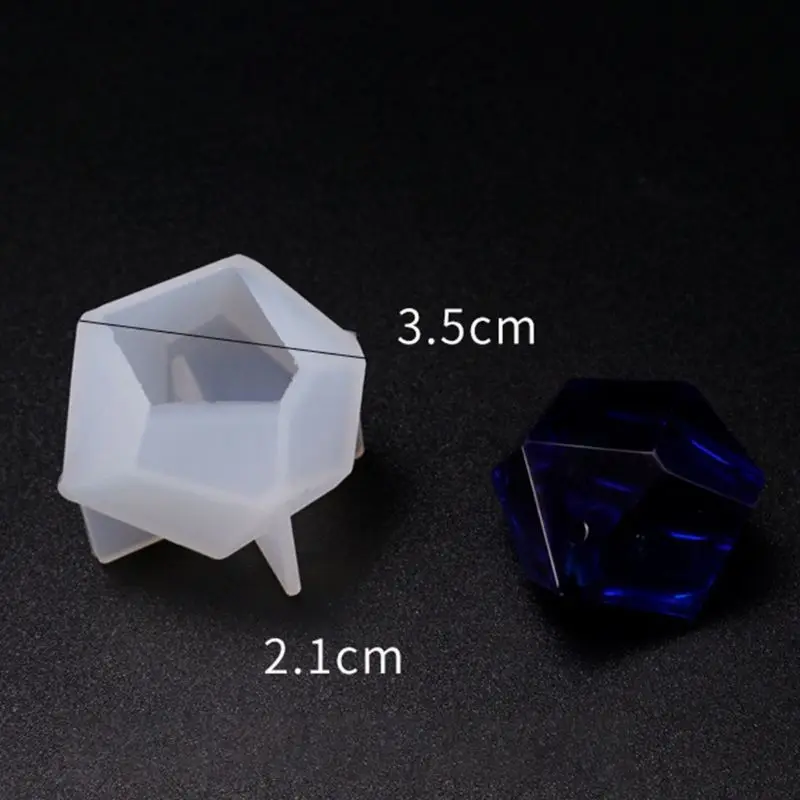 Небольшая нестандартная форма для резки сделай сам прозрачная эпоксидная